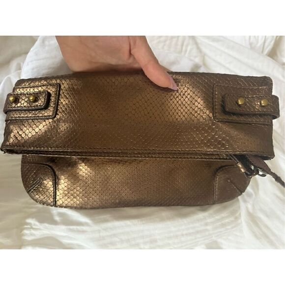 Club Monaco bronze gold over magnetic clutch - Picture 1 of 7